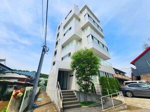 PLUSH-GARDEN TOWER外観写真