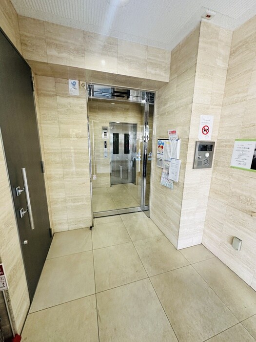 物件外観写真4　(建物設備)