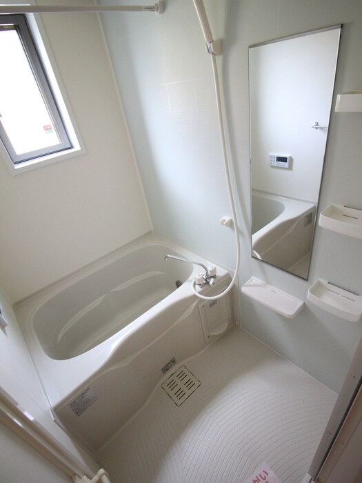 物件内観写真11　(バス／シャワールーム等)