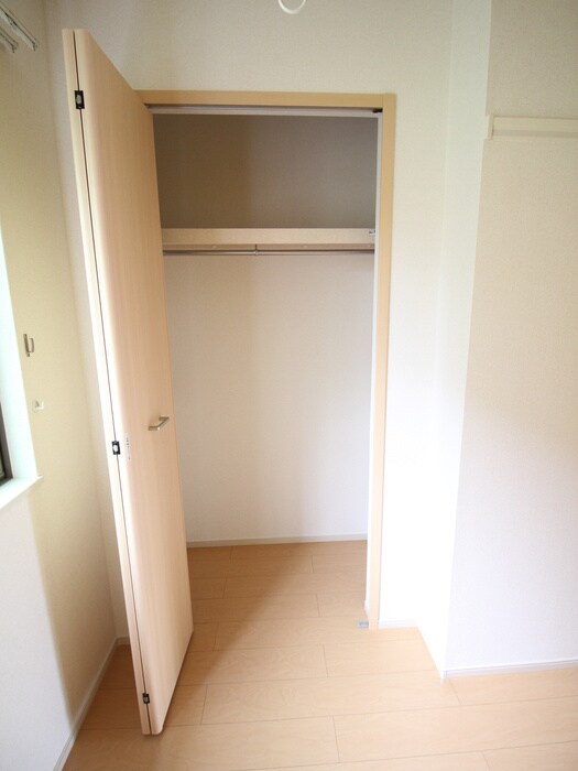 物件内観写真17　(収納)