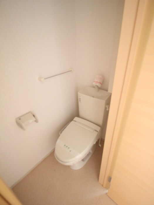 物件内観写真18　(トイレ)