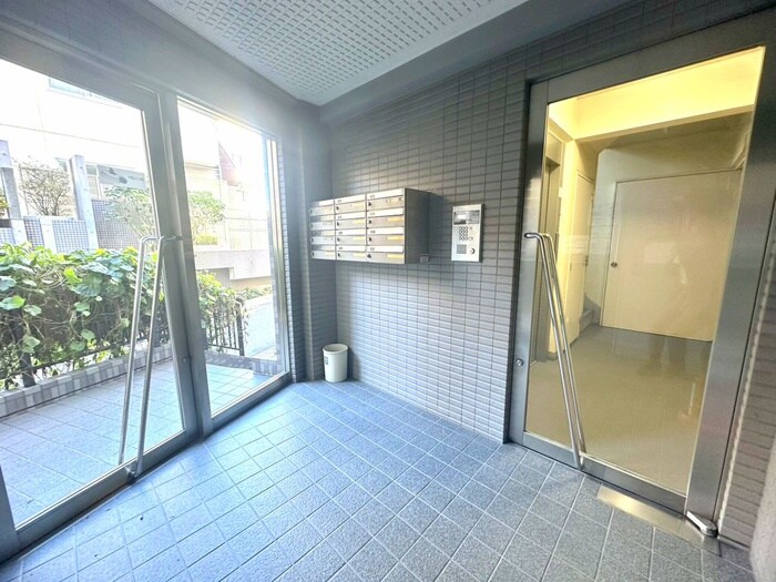 物件外観写真6　(建物設備)