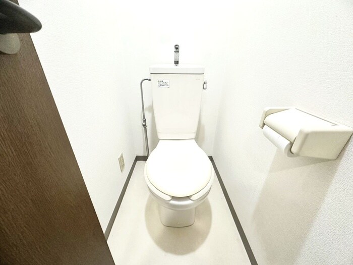 物件内観写真12　(トイレ)