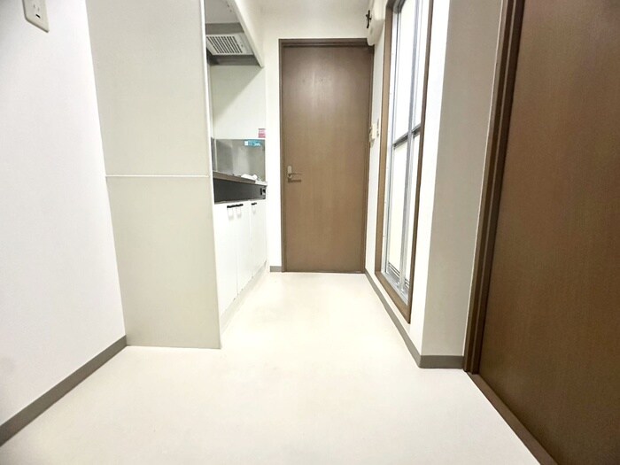 物件内観写真20　(廊下)