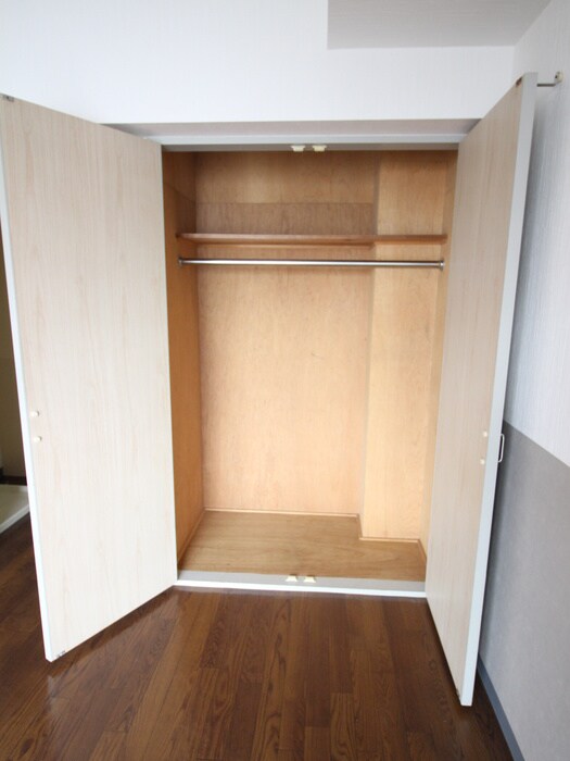 物件内観写真11　(収納)