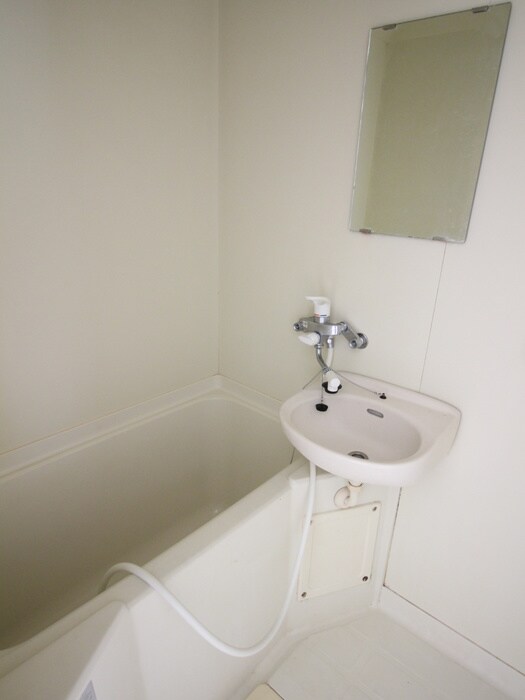 物件内観写真12　(バス／シャワールーム等)