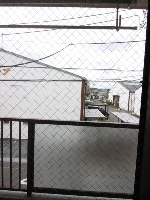 物件内観写真20　(室内からの展望)