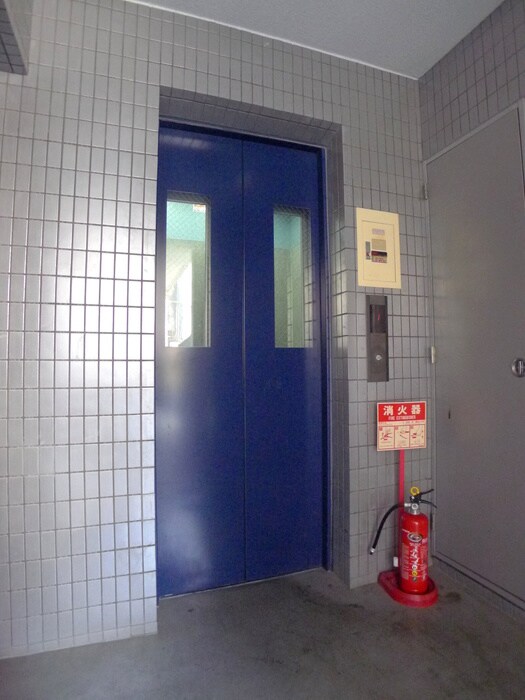 物件外観写真3　(建物設備)