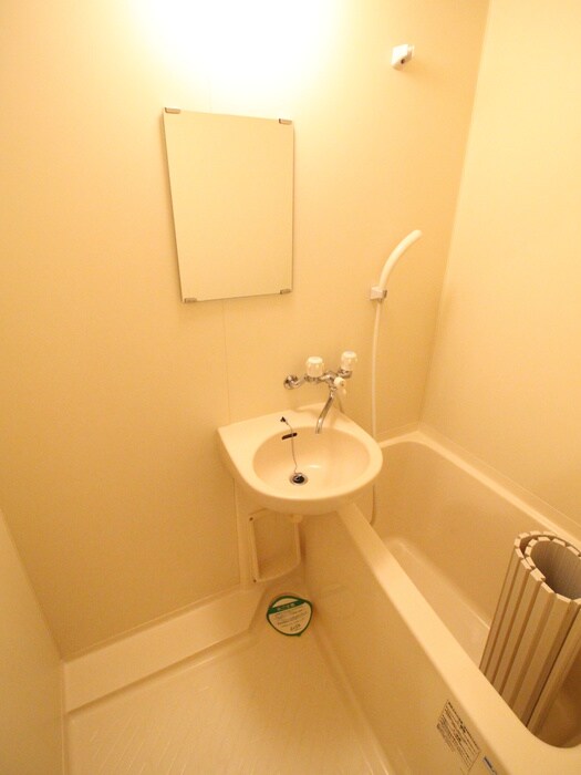 物件内観写真12　(バス／シャワールーム等)