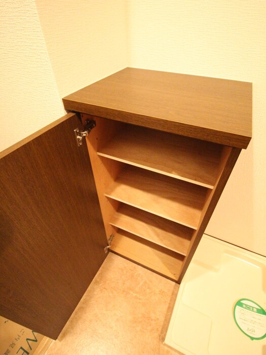 物件内観写真14　(靴箱)