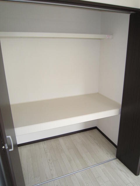 物件内観写真14　(収納)