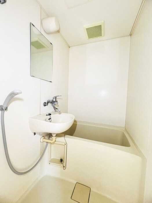 物件内観写真10　(バス／シャワールーム等)
