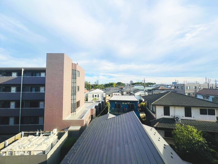 物件内観写真20　(室内からの展望)