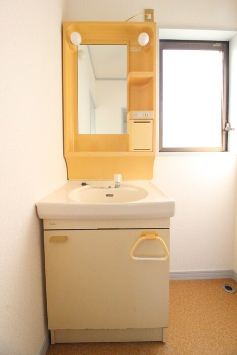 物件内観写真14　(洗面)