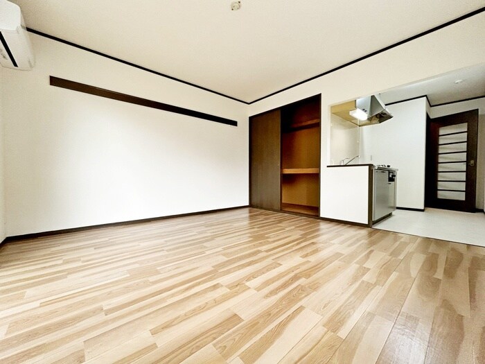 物件内観写真7　(居室)