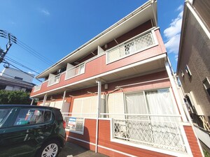 ハイフィ－ルド外観写真