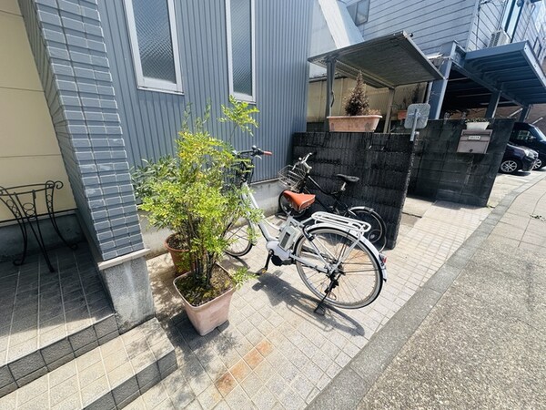 駐輪場