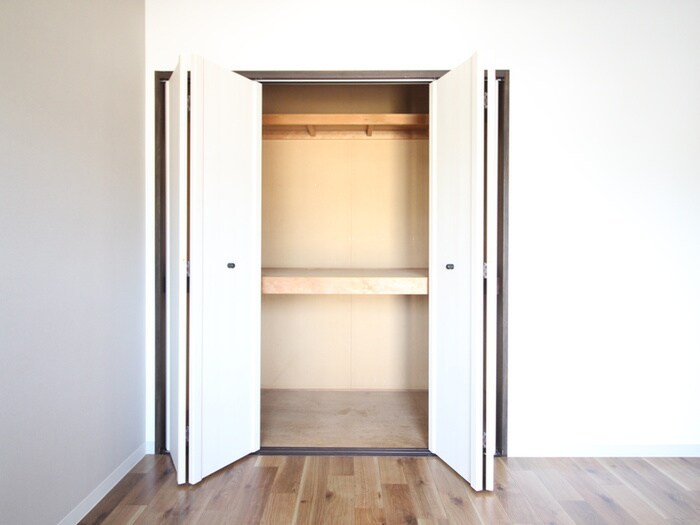 物件内観写真13　(収納)