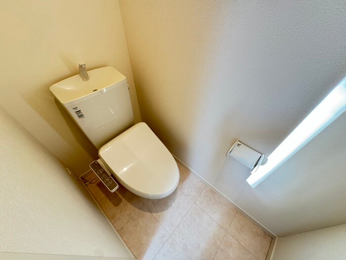 物件内観写真11　(トイレ)