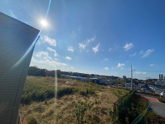 物件内観写真22　(室内からの展望)