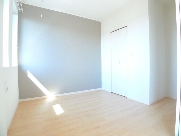 物件内観写真10　(居室)