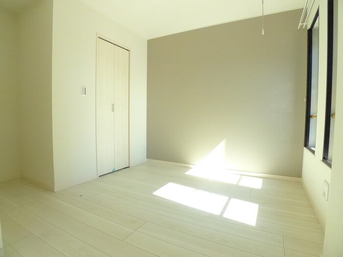 物件内観写真12　(居室)