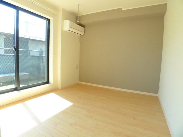 物件内観写真12　(居室)