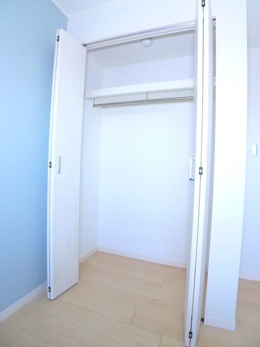 物件内観写真13　(収納)