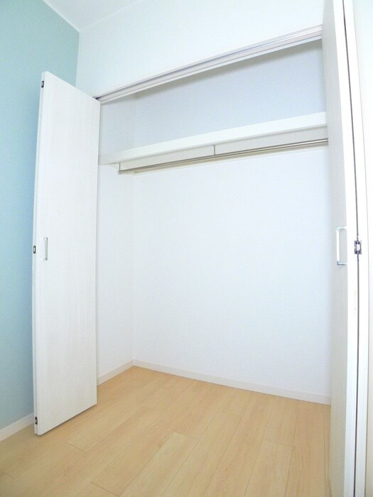 物件内観写真13　(収納)