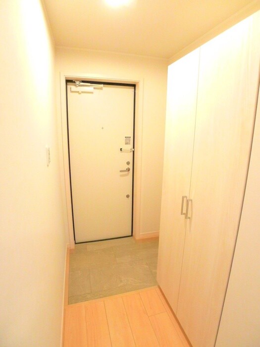 物件内観写真19　(玄関)