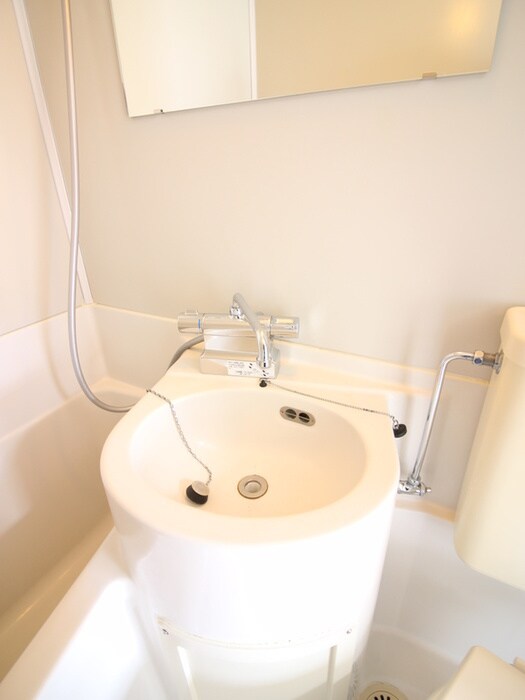 物件内観写真11　(洗面)