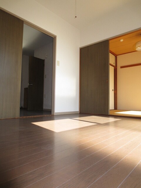 物件内観写真11　(居室)