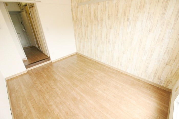 物件内観写真10　(居室)