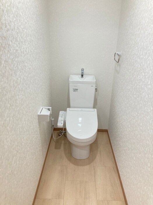 物件内観写真16　(トイレ)