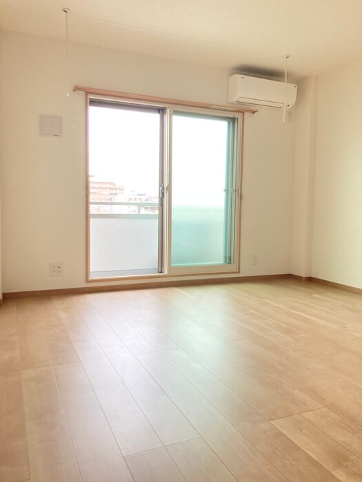 物件内観写真17　(居室)