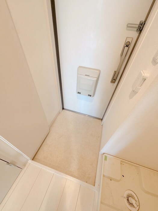 物件内観写真21　(玄関)