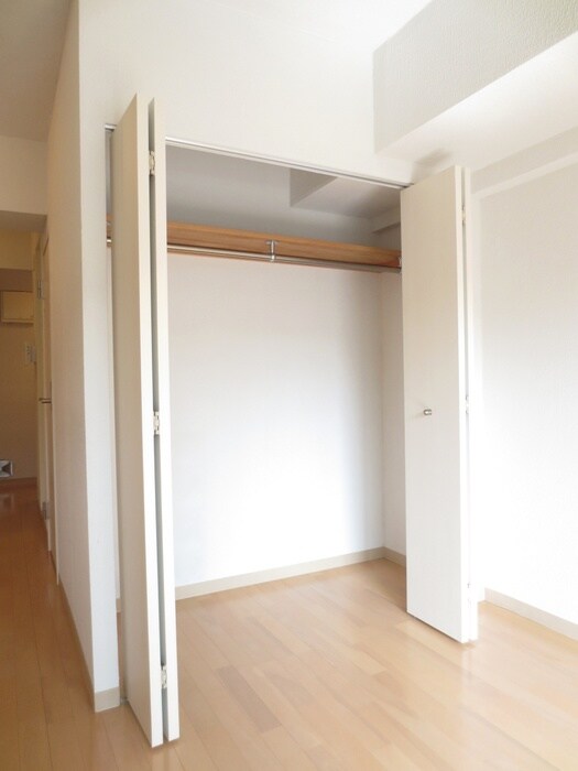 物件内観写真16　(収納)