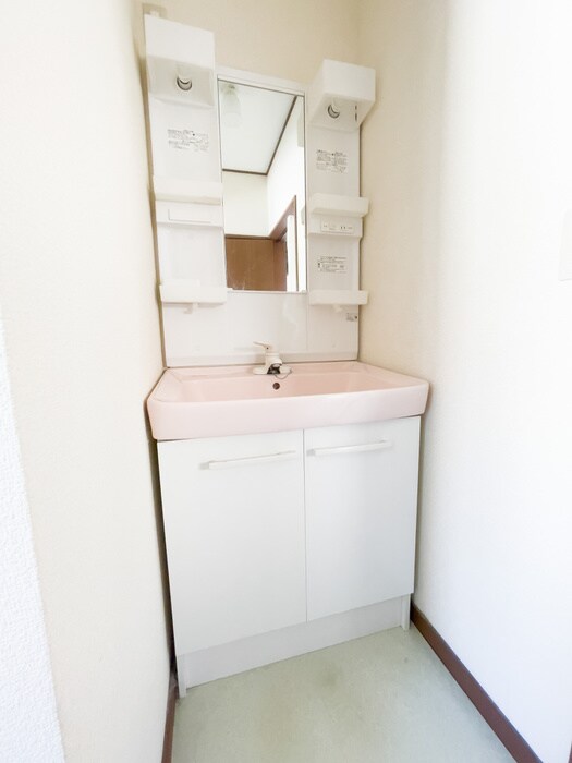 物件内観写真11　(洗面)