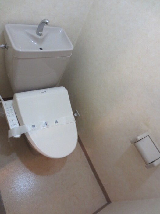 物件内観写真16　(トイレ)