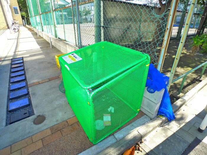 物件外観写真4　(建物設備)