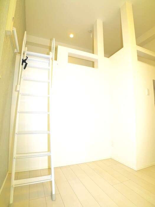 物件内観写真14　(ロフト)