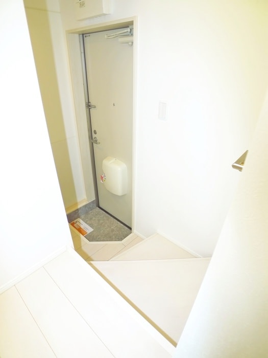 物件内観写真18　(廊下)