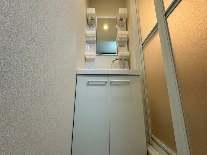 物件内観写真13　(洗面)