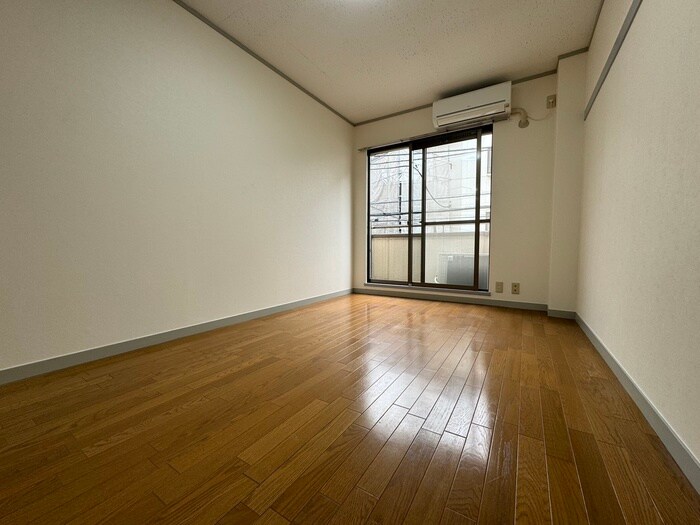 物件内観写真19　(居室)