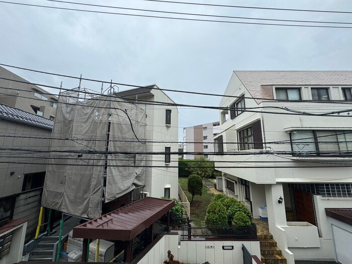 物件内観写真22　(室内からの展望)