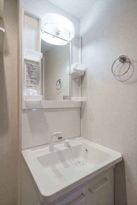 物件内観写真12　(洗面)