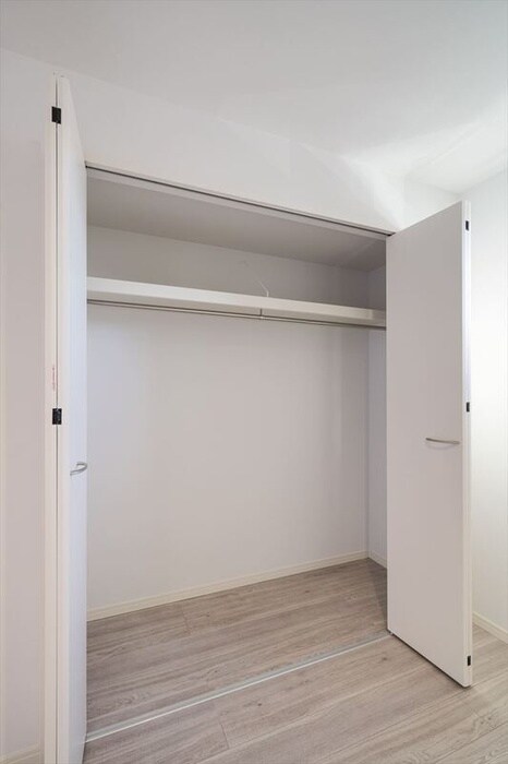 物件内観写真15　(収納)