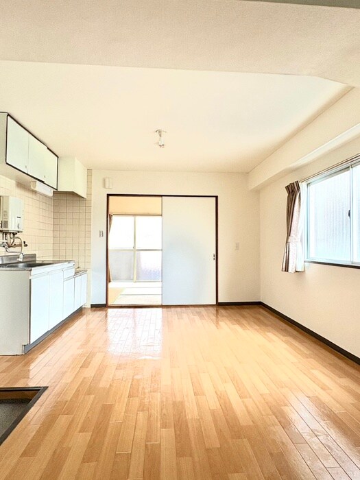 ファンシービル（302）の居室