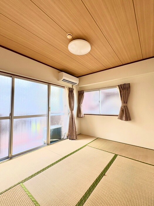 物件内観写真10　(居室)