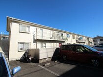 メゾン東大沼の外観写真